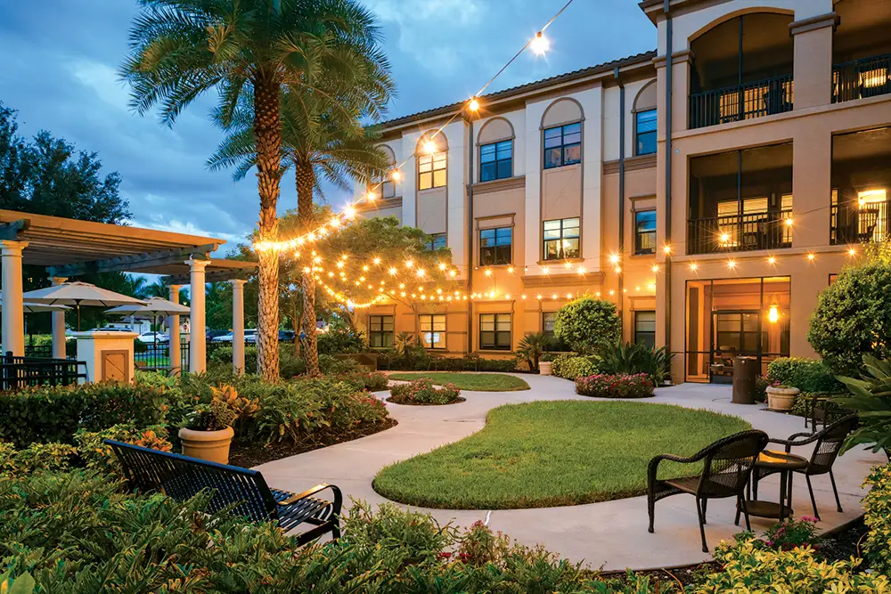 The Arlington of Naples courtyard at night